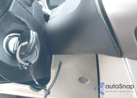 2012 Ford Focus Sel z USA, uszkodzony, nr VIN 1FAHP3H27CL402354